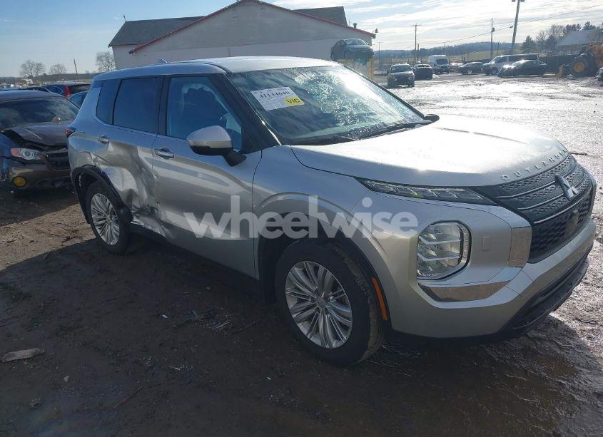 2024 Mitsubishi Outlander ES 2.5 S-AWC (VIN JA4J4UA88RZ038521) main photo