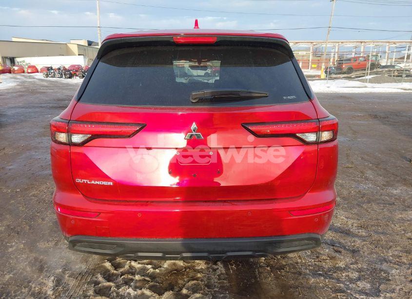 Photo 16 of 2024 Mitsubishi Outlander ES 2.5 S-AWC (VIN JA4J4UA88RZ073298)