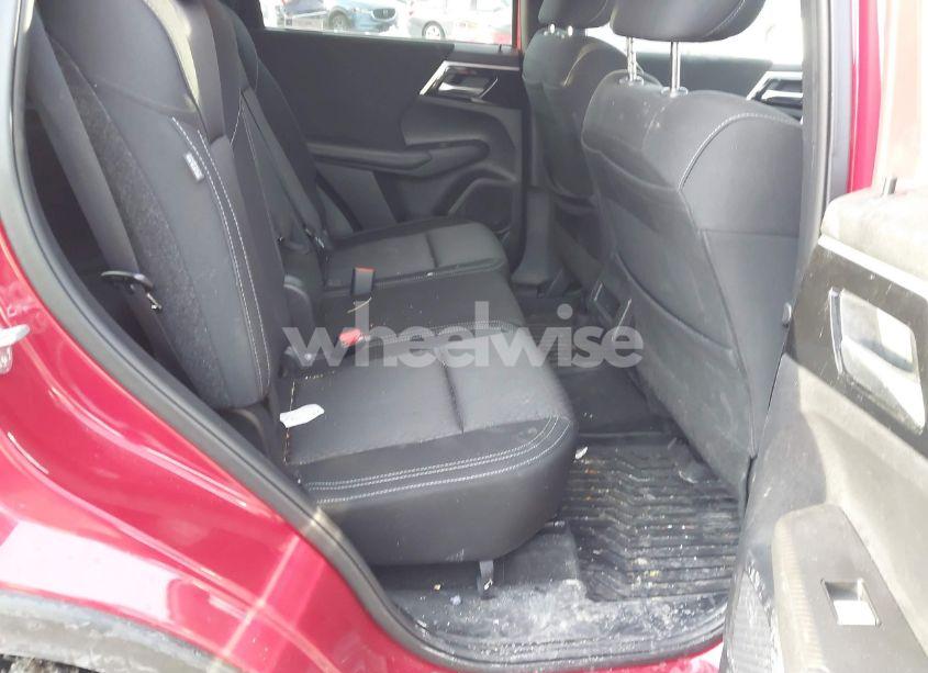 Photo 8 of 2024 Mitsubishi Outlander ES 2.5 S-AWC (VIN JA4J4UA88RZ073298)