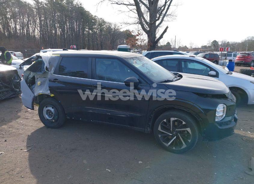 Photo 13 of 2022 Mitsubishi Outlander BLACK EDITION S-AWC/SE 2.5 S-AWC/SE LAUNCH EDITION S-AWC (VIN JA4J4UA8XNZ009760)