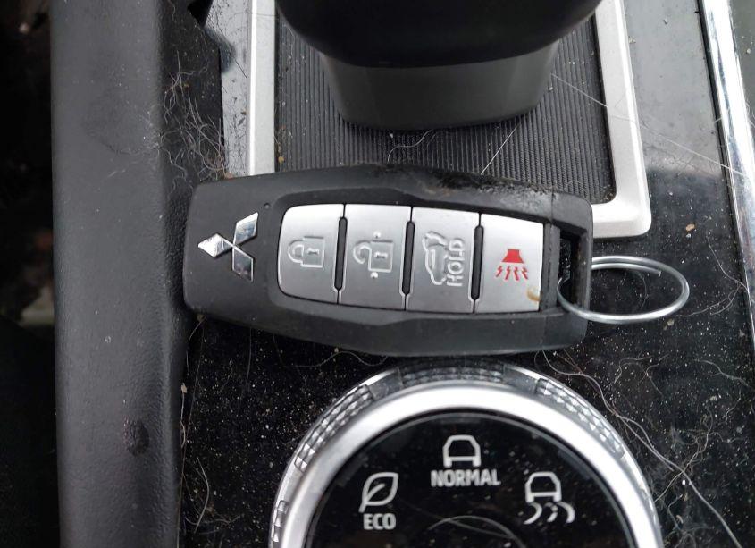 Photo 11 of 2022 Mitsubishi Outlander SE 2.5 (VIN JA4J4UA8XNZ064726)