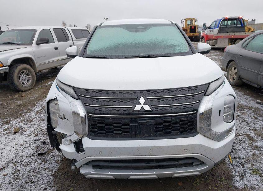 Photo 12 of 2022 Mitsubishi Outlander SE 2.5 (VIN JA4J4UA8XNZ064726)