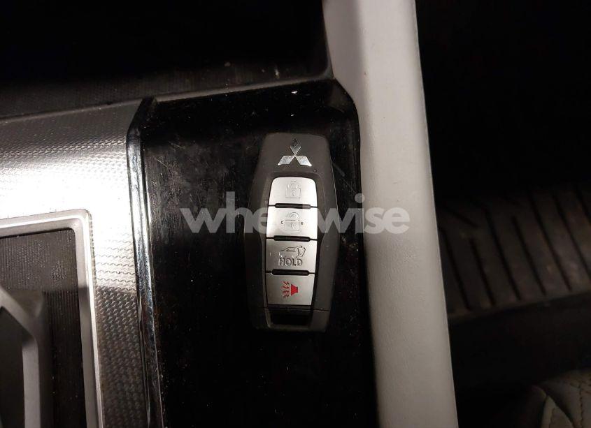 Photo 11 of 2022 Mitsubishi Outlander SEL 2.5 S-AWC/SEL LAUNCH EDITION S-AWC/SEL SPECIAL EDITION S-AWC (VIN JA4J4VA80NZ008137)