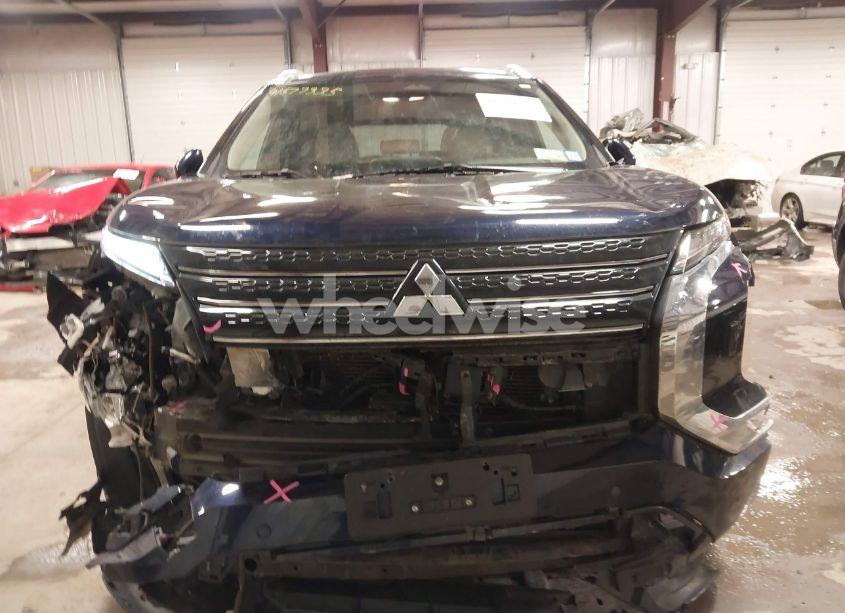 Photo 6 of 2022 Mitsubishi Outlander SEL 2.5 S-AWC/SEL LAUNCH EDITION S-AWC/SEL SPECIAL EDITION S-AWC (VIN JA4J4VA80NZ008137)