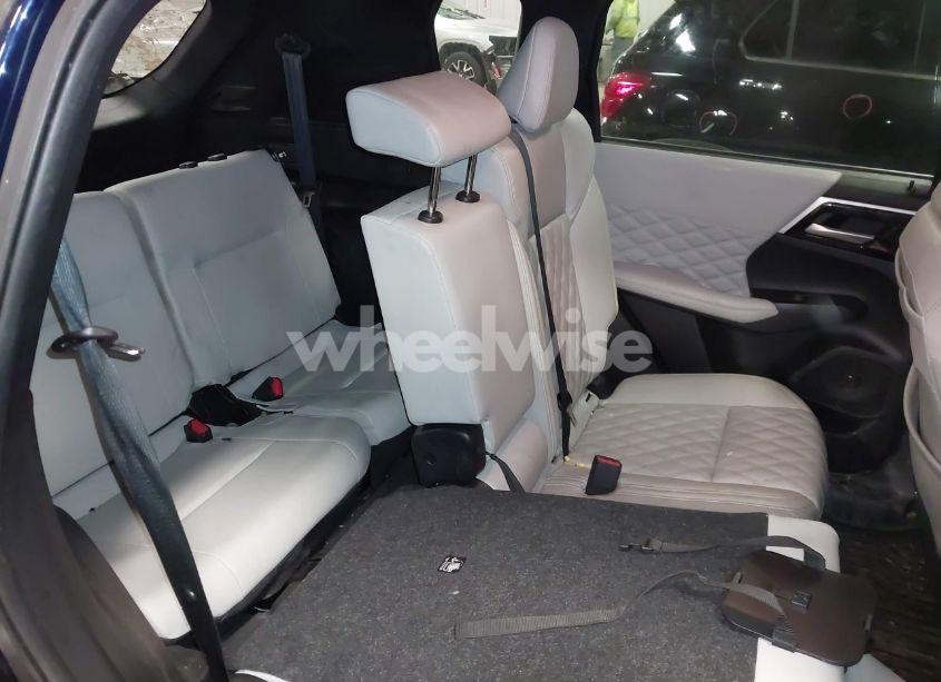 Photo 8 of 2022 Mitsubishi Outlander SEL 2.5 S-AWC/SEL LAUNCH EDITION S-AWC/SEL SPECIAL EDITION S-AWC (VIN JA4J4VA80NZ008137)