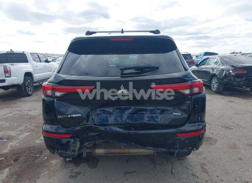 Photo 16 of 2022 Mitsubishi Outlander SEL 2.5 /SEL LAUNCH EDITION /SEL SPECIAL EDITION (VIN JA4J4VA81NZ037405)