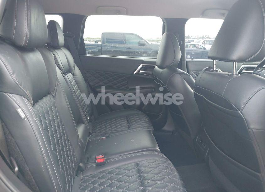 Photo 8 of 2022 Mitsubishi Outlander SEL 2.5 /SEL LAUNCH EDITION /SEL SPECIAL EDITION (VIN JA4J4VA81NZ037405)