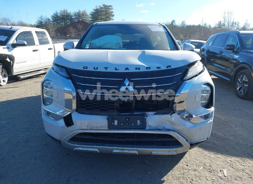 Photo 12 of 2024 Mitsubishi Outlander SE 2.5 S-AWC (VIN JA4J4VA81RZ009531)