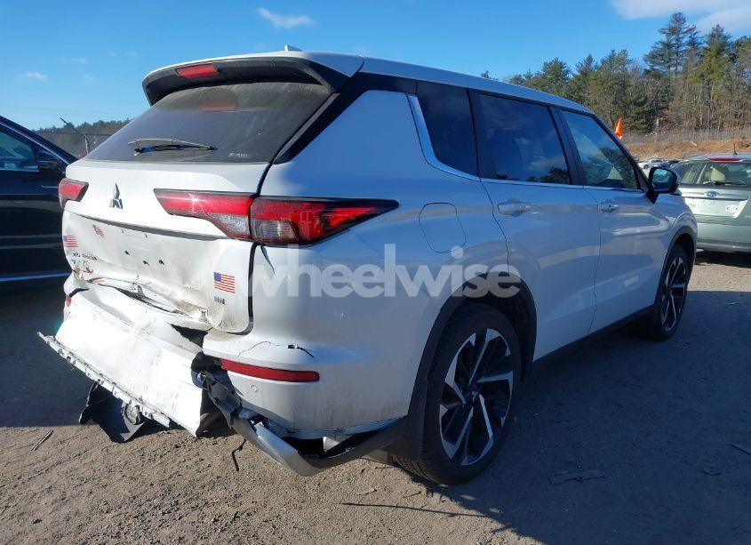 Photo 4 of 2024 Mitsubishi Outlander SE 2.5 S-AWC (VIN JA4J4VA81RZ009531)