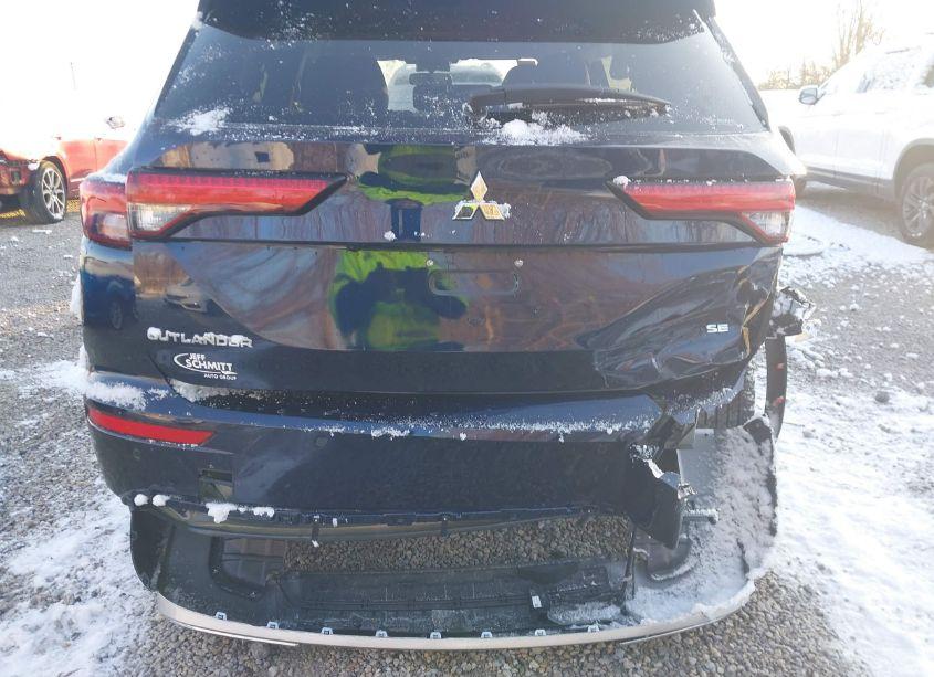 Photo 18 of 2024 Mitsubishi Outlander SE 2.5 S-AWC (VIN JA4J4VA81RZ016110)