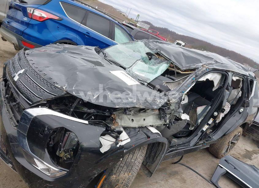 Photo 6 of 2024 Mitsubishi Outlander SE 2.5 (VIN JA4J4VA81RZ032789)