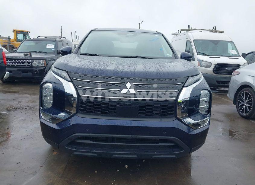 Photo 12 of 2024 Mitsubishi Outlander SE 2.5 S-AWC/SE BLACK EDITION S-AWC/SE BLACK EDITION W/PANO ROOF/SE RALLIART S-AWC (VIN JA4J4VA81RZ053500)