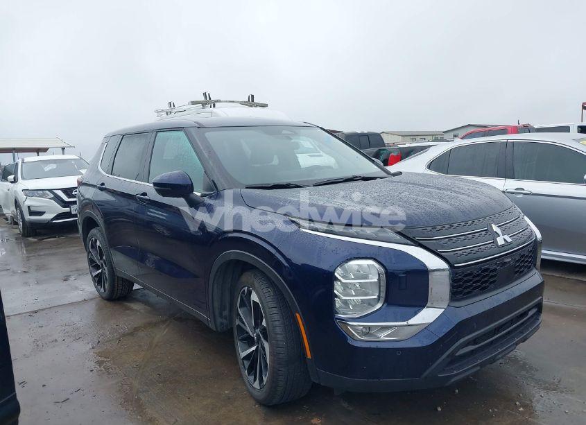 Photo 13 of 2024 Mitsubishi Outlander SE 2.5 S-AWC/SE BLACK EDITION S-AWC/SE BLACK EDITION W/PANO ROOF/SE RALLIART S-AWC (VIN JA4J4VA81RZ053500)