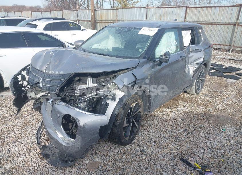 Photo 2 of 2024 Mitsubishi Outlander SE 2.5 S-AWC (VIN JA4J4VA82RZ007920)