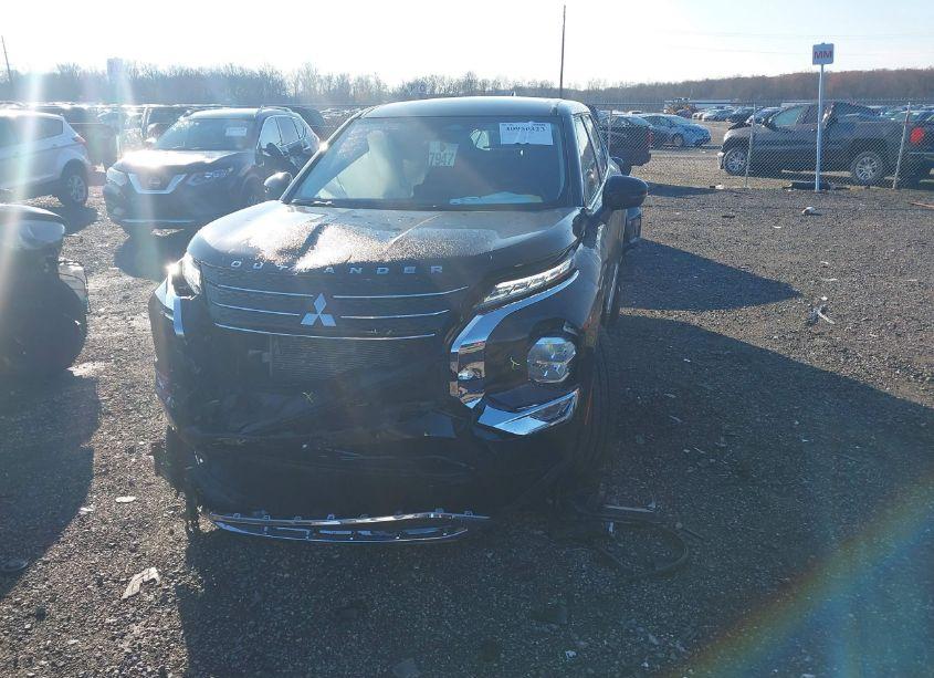 Photo 12 of 2024 Mitsubishi Outlander SE 2.5 (VIN JA4J4VA82RZ018660)