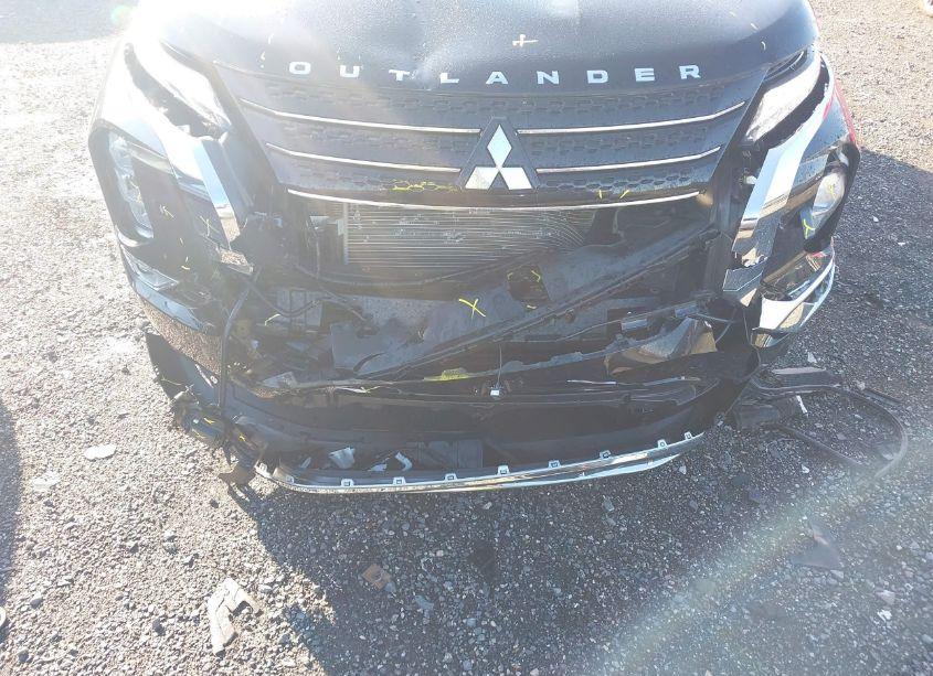 Photo 6 of 2024 Mitsubishi Outlander SE 2.5 (VIN JA4J4VA82RZ018660)