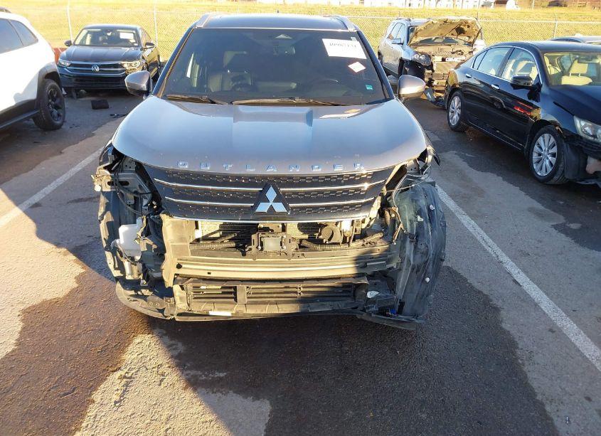 Photo 6 of 2022 Mitsubishi Outlander SEL 2.5 /SEL LAUNCH EDITION /SEL SPECIAL EDITION (VIN JA4J4VA83NZ006432)