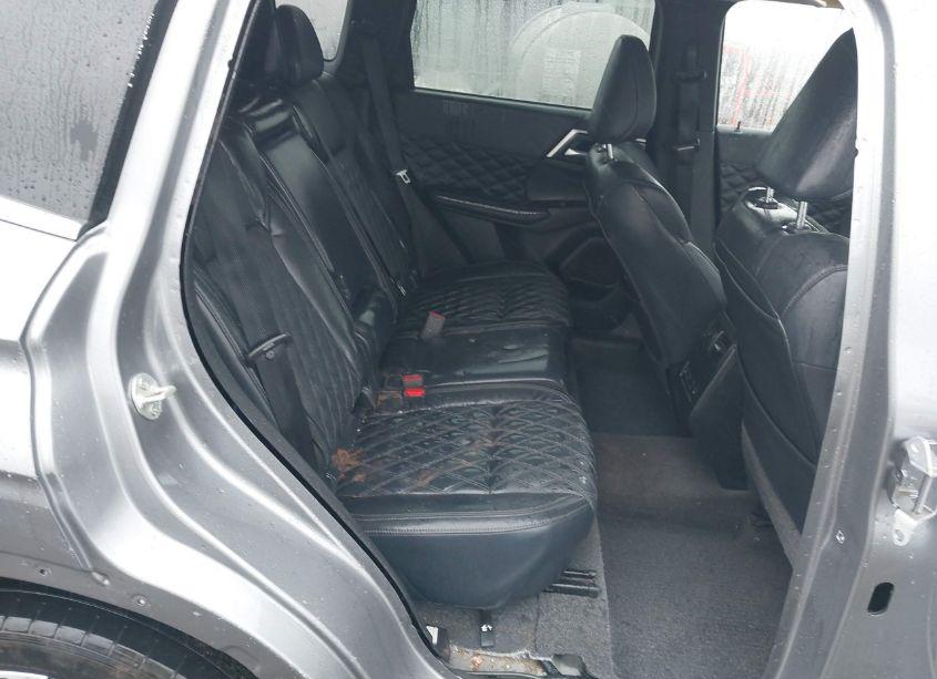 Photo 8 of 2022 Mitsubishi Outlander SEL 2.5 S-AWC/SEL LAUNCH EDITION S-AWC/SEL SPECIAL EDITION S-AWC (VIN JA4J4VA83NZ008908)