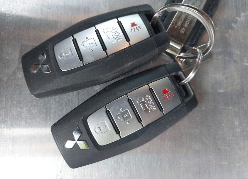 Photo 11 of 2022 Mitsubishi Outlander SEL 2.5 S-AWC/SEL LAUNCH EDITION S-AWC/SEL SPECIAL EDITION S-AWC (VIN JA4J4VA83NZ074374)