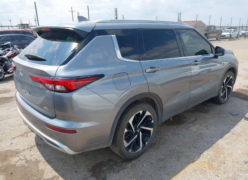 Photo 4 of 2022 Mitsubishi Outlander SEL 2.5 S-AWC/SEL LAUNCH EDITION S-AWC/SEL SPECIAL EDITION S-AWC (VIN JA4J4VA83NZ074374)