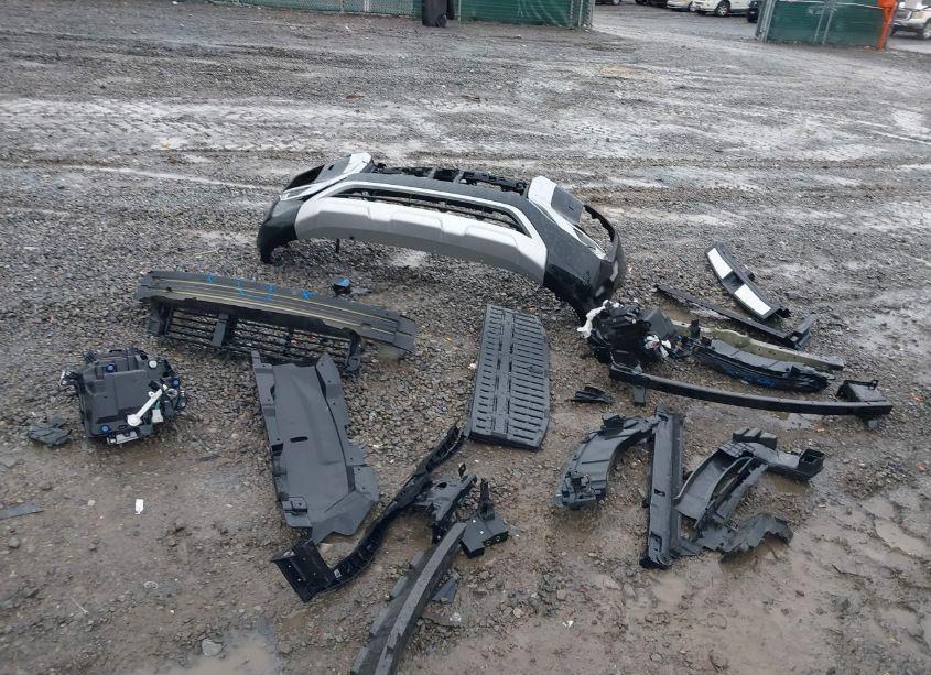 Photo 12 of 2023 Mitsubishi Outlander (VIN JA4J4VA83PZ019765)