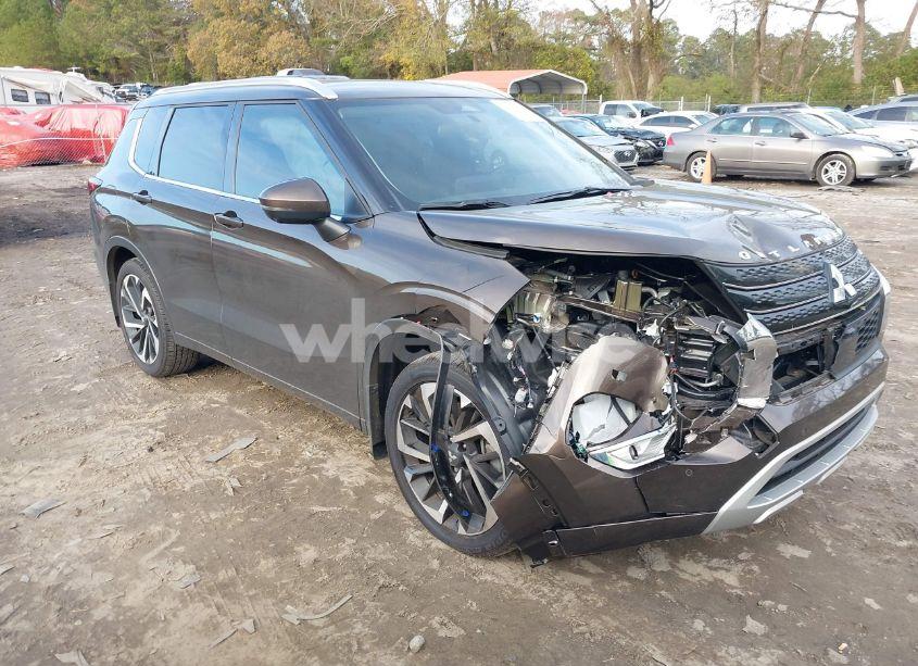 2023 Mitsubishi Outlander SEL 2.5 (VIN JA4J4VA84PZ040429) main photo