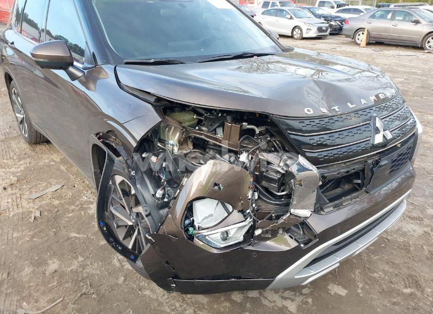 Photo 6 of 2023 Mitsubishi Outlander SEL 2.5 (VIN JA4J4VA84PZ040429)