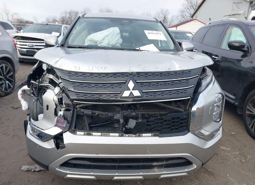 Photo 12 of 2024 Mitsubishi Outlander SE 2.5 /SE BLACK EDITION /SE BLACK EDITION W/PANO ROOF /SE RALLIART (VIN JA4J4VA84RZ023911)