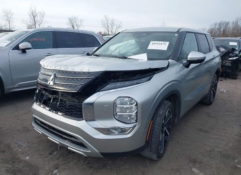 Photo 2 of 2024 Mitsubishi Outlander SE 2.5 /SE BLACK EDITION /SE BLACK EDITION W/PANO ROOF /SE RALLIART (VIN JA4J4VA84RZ023911)