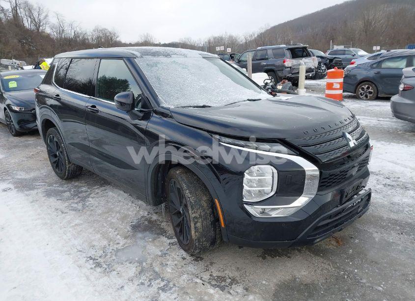 2024 Mitsubishi Outlander SE BLACK EDITION S-AWC (VIN JA4J4VA84RZ030390) main photo