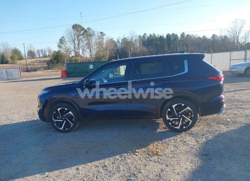 Photo 14 of 2024 Mitsubishi Outlander SE 2.5 S-AWC/SE BLACK EDITION S-AWC/SE BLACK EDITION W/PANO ROOF/SE RALLIART S-AWC (VIN JA4J4VA84RZ031832)