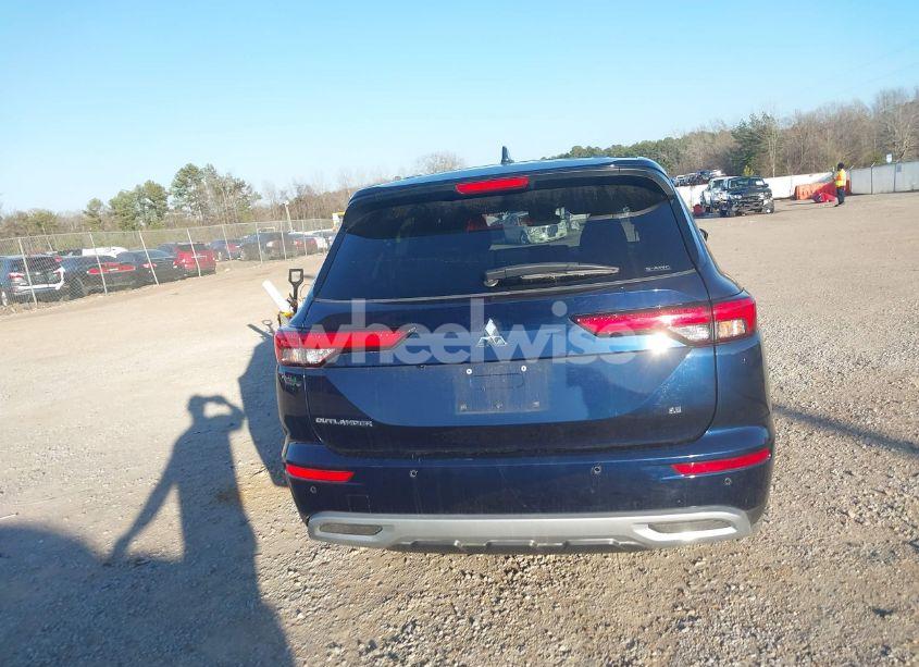 Photo 16 of 2024 Mitsubishi Outlander SE 2.5 S-AWC/SE BLACK EDITION S-AWC/SE BLACK EDITION W/PANO ROOF/SE RALLIART S-AWC (VIN JA4J4VA84RZ031832)