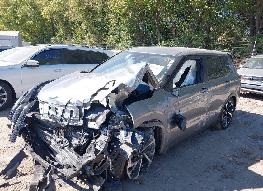 Photo 2 of 2024 Mitsubishi Outlander SE 2.5 /SE BLACK EDITION /SE BLACK EDITION W/PANO ROOF /SE RALLIART (VIN JA4J4VA85RZ045089)