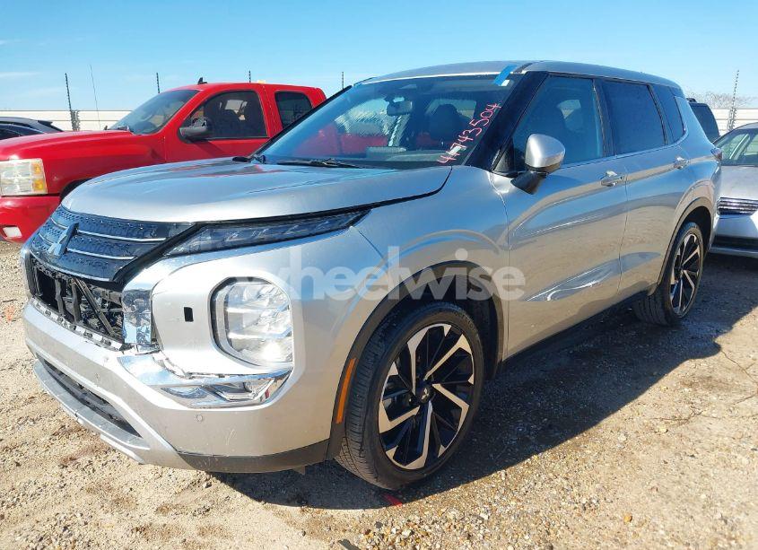 Photo 2 of 2024 Mitsubishi Outlander SE 2.5 S-AWC/SE BLACK EDITION S-AWC/SE BLACK EDITION W/PANO ROOF/SE RALLIART S-AWC (VIN JA4J4VA85RZ049997)