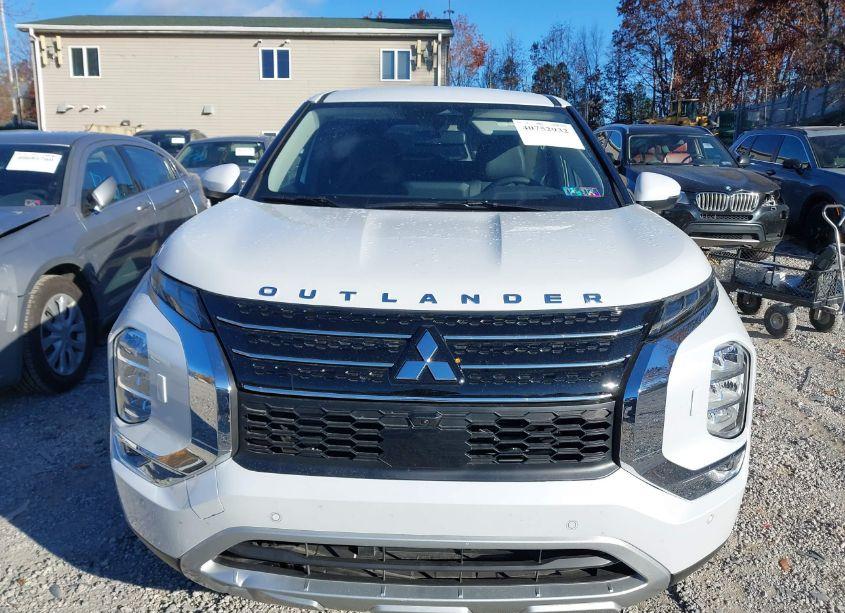 Photo 13 of 2024 Mitsubishi Outlander SE 2.5 (VIN JA4J4VA86RZ039737)