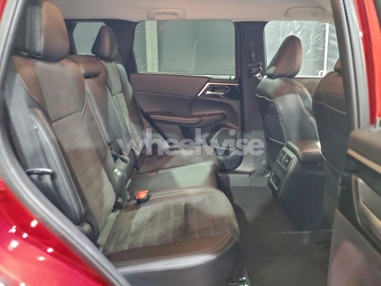 Photo 11 of 2024 MITSUBISHI OUTLANDER SE (VIN JA4J4VA86RZ068073)