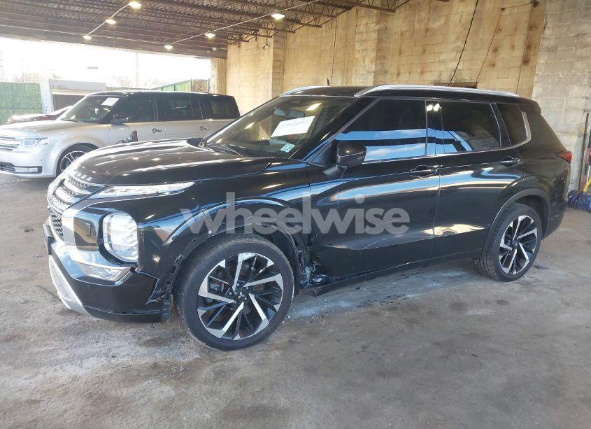 Photo 2 of 2022 Mitsubishi Outlander SEL 2.5 /SEL LAUNCH EDITION /SEL SPECIAL EDITION (VIN JA4J4VA87NZ029759)