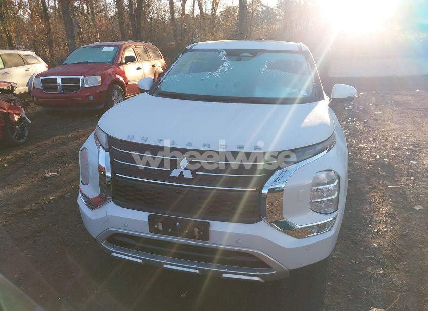 Photo 12 of 2024 Mitsubishi Outlander SE 2.5 S-AWC (VIN JA4J4VA87RZ018640)