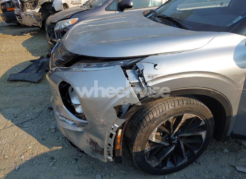 Photo 6 of 2024 Mitsubishi Outlander SE 2.5 S-AWC/SE BLACK EDITION S-AWC/SE BLACK EDITION W/PANO ROOF/SE RALLIART S-AWC (VIN JA4J4VA87RZ085920)