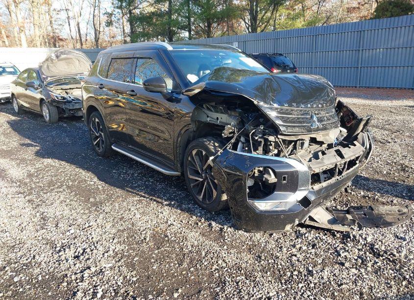 2022 Mitsubishi Outlander (VIN JA4J4VA88NZ070952) main photo