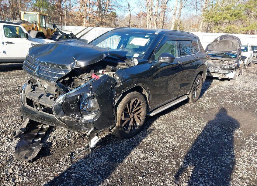 Photo 2 of 2022 Mitsubishi Outlander (VIN JA4J4VA88NZ070952)