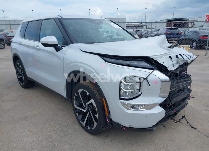 2024 Mitsubishi Outlander SE 2.5 S-AWC/SE BLACK EDITION S-AWC/SE BLACK EDITION W/PANO ROOF S-AWC/SE RALLIART S-AWC (VIN JA4J4VA88RZ062436) main photo