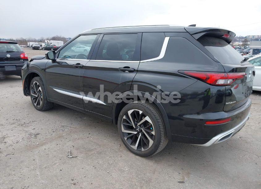 Photo 3 of 2022 Mitsubishi Outlander SEL 2.5 S-AWC/SEL LAUNCH EDITION S-AWC/SEL SPECIAL EDITION S-AWC (VIN JA4J4VA89NZ040018)