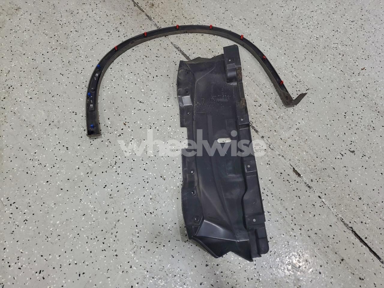 Photo 13 of 2024 MITSUBISHI OUTLANDER SE (VIN JA4J4VA89RZ043362)