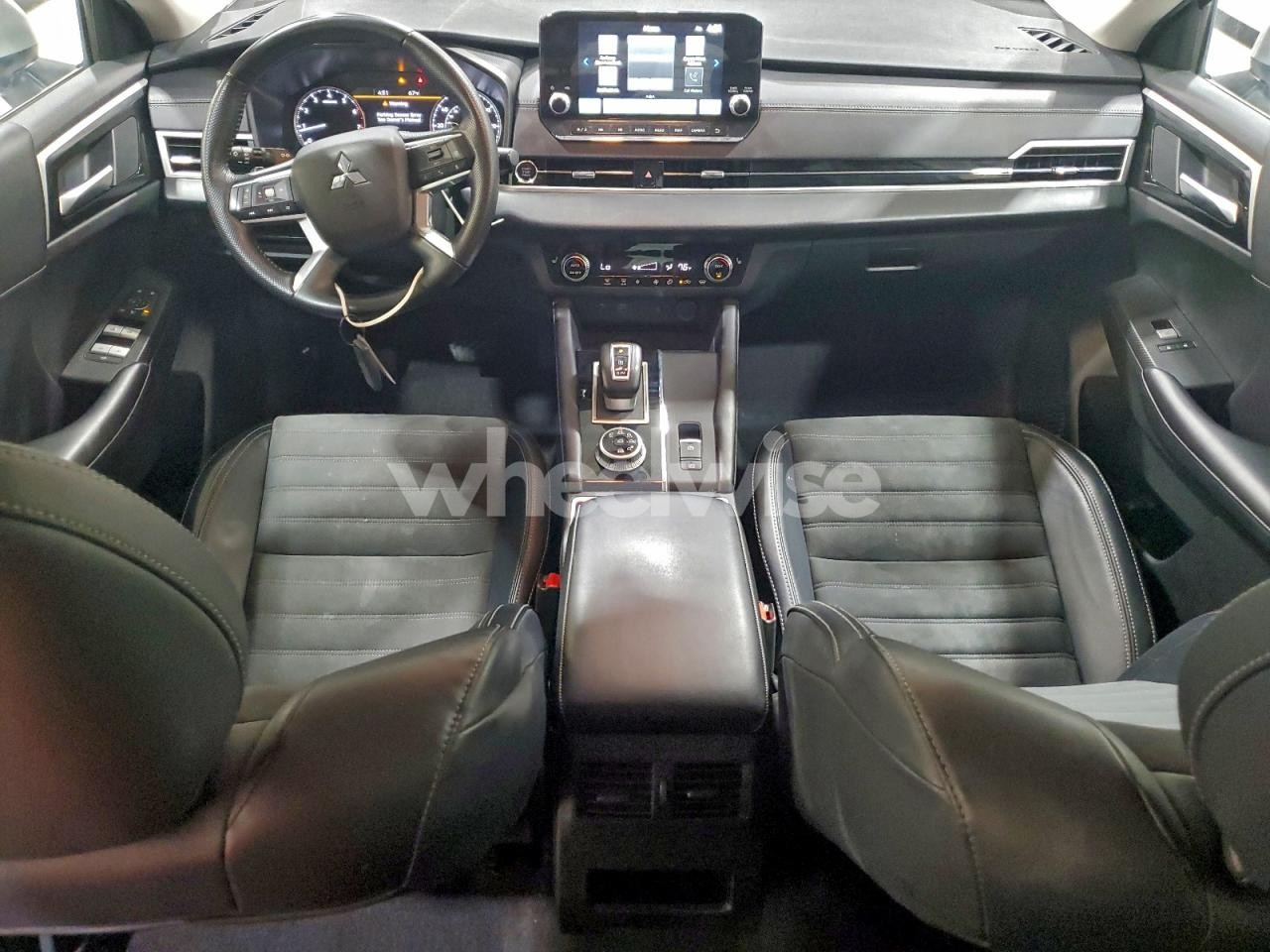 Photo 8 of 2024 MITSUBISHI OUTLANDER SE (VIN JA4J4VA89RZ043362)