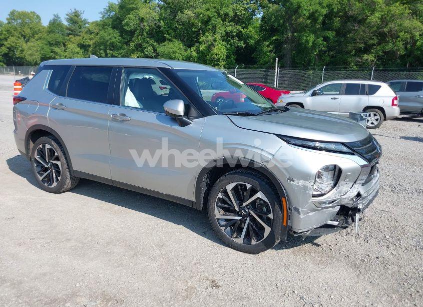 2024 Mitsubishi Outlander SE 2.5 S-AWC/SE BLACK EDITION S-AWC/SE BLACK EDITION W/PANO ROOF S-AWC/SE RALLIART S-AWC (VIN JA4J4VA89RZ059061) main photo