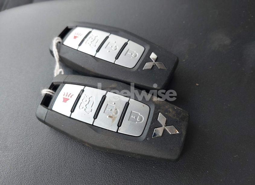 Photo 11 of 2024 Mitsubishi Outlander SE 2.5 S-AWC (VIN JA4J4VA8XRZ021807)