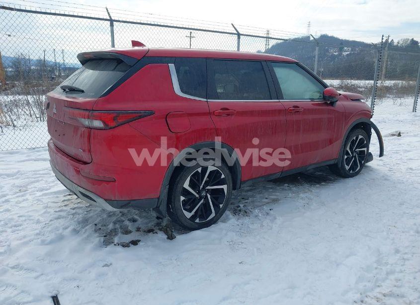 Photo 4 of 2024 Mitsubishi Outlander SE 2.5 S-AWC (VIN JA4J4VA8XRZ021807)