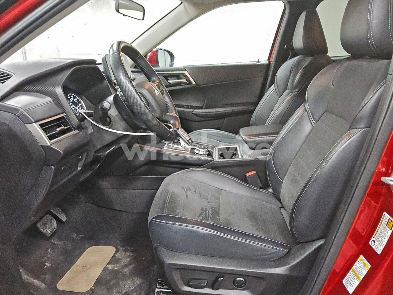 Photo 7 of 2024 MITSUBISHI OUTLANDER SE (VIN JA4J4VA8XRZ029034)