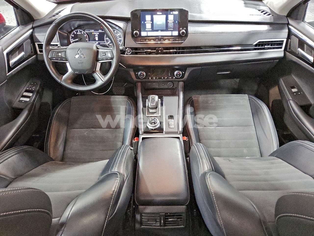 Photo 8 of 2024 MITSUBISHI OUTLANDER SE (VIN JA4J4VA8XRZ029034)